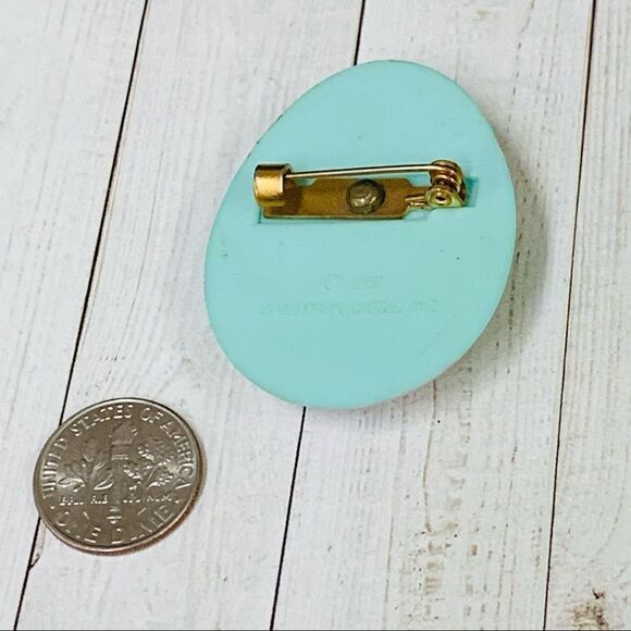 VTG Hallmark Easter Egg Brooch - Picture 3 of 3